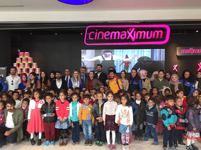 Vanlı Çocukların Sinema Mutluluğu