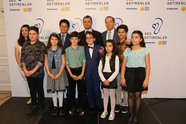 İşitme Engelli Çocukların Aileleri için  "Ses Getirenler Projesi"