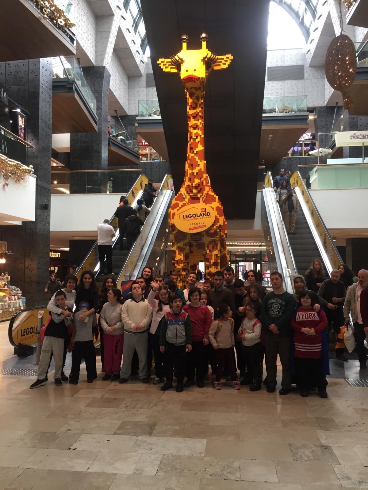 Legoland İstanbul Engelli Çocukları Ağırladı!