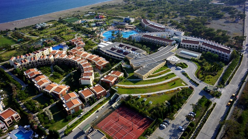 Family Life Tropical Resort